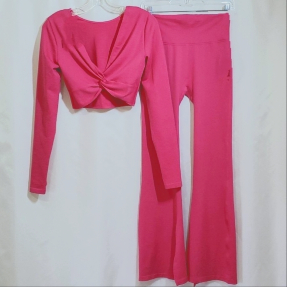 Joy Lab long sleeves cropped top with high rise flared bottom leggings